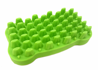 Fou Fou Brands - Groomies Silicone Brush